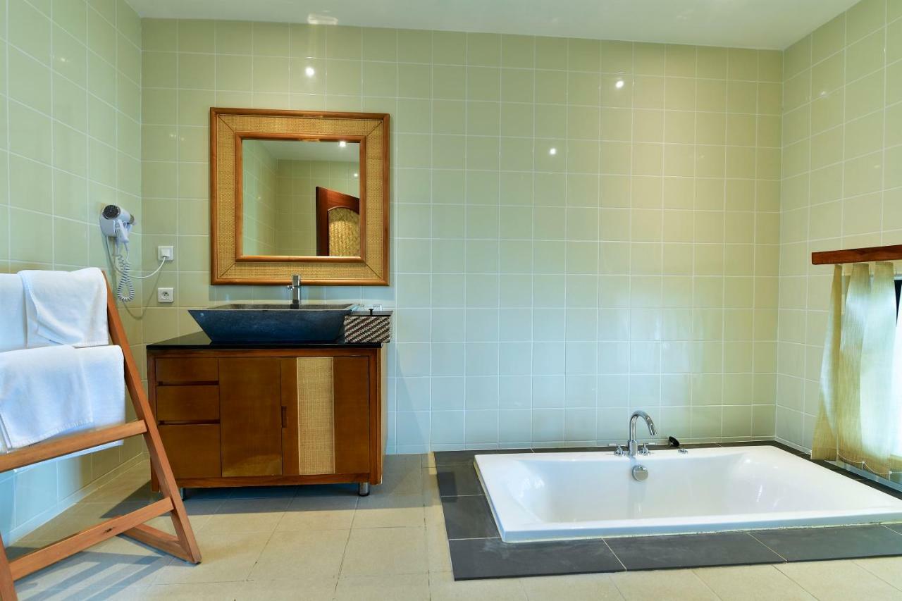 Hotel Paradis D'Ouvea Fayaoue Екстер'єр фото